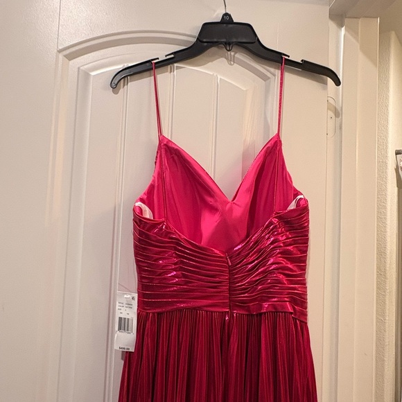 Jovani Hot Pink Metallic V-Neck Spaghetti Strap Pleated A-Line Gown NWT - Picture 6 of 10